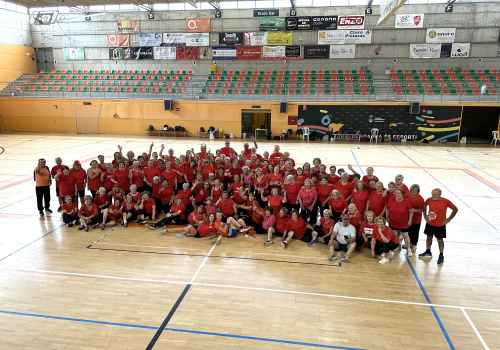 Imatge festa de final de curs de la gimnàstica de la gent gran