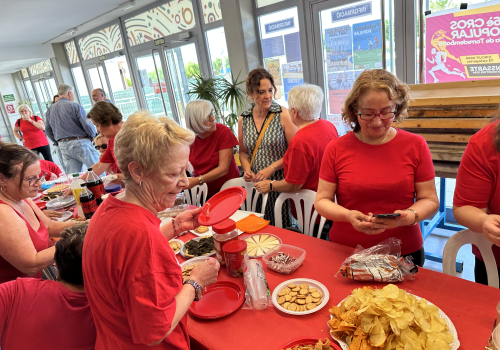 Imatge festa de final de curs de la gimnàstica de la gent gran