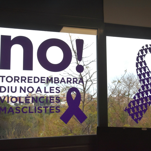 Foto recurs del 25N de Torredembarra diu no a les violències masclistes