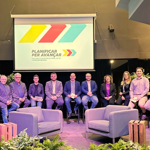 L'equip de govern, a la presentació del Pla d'Actuació Municipal