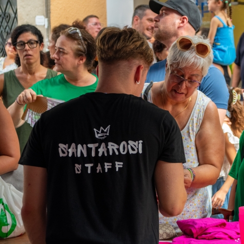 Jornada electoral de Santarosi amb vermut musical